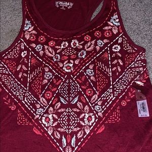 MAROON TANK TOP